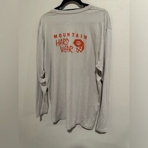 Mountain Hardwear long sleeve!